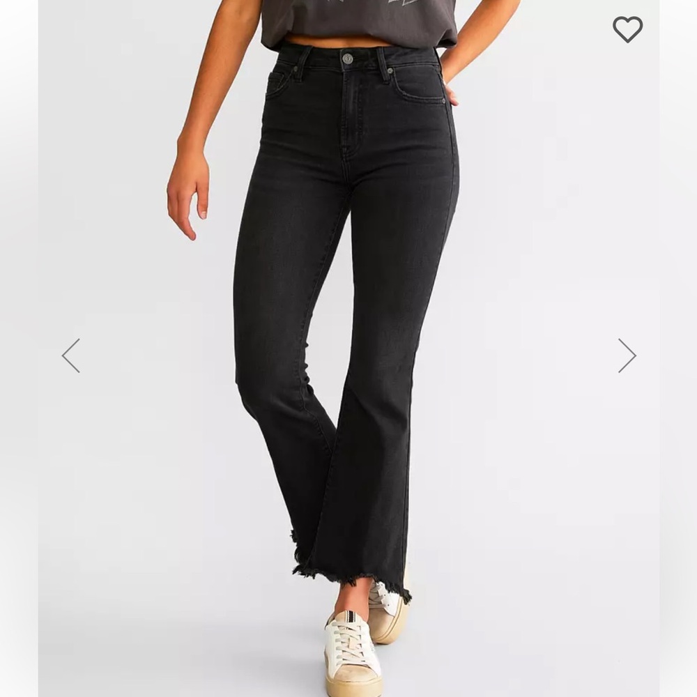 Hidden Jeans Happi Cropped Flare Stretch